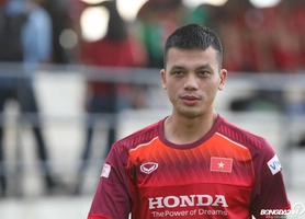 Hữu Tuấn không ngại ăn mừng chiến thắng trước đội bóng cũ