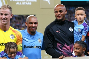 VIDEO: Vincent Kompany tiết lộ tên trung vệ khiến anh ấn tượng nhất