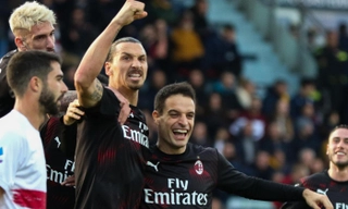 Cagliari 0-2 AC Milan: Siêu Ibra lập công, Rossoneri giải hạn