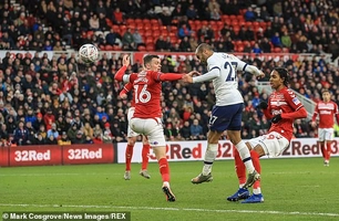 Middlesbrough 1-1 Tottenham: Lại hòa, Spurs phải đá lại ở FA Cup