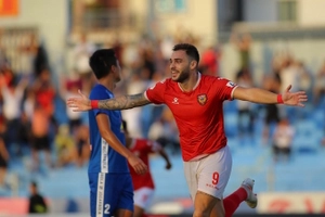 Hạ gục Quảng Nam, tân binh Hà Tĩnh lọt vào Top 8 đầy ngoạn mục