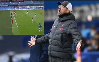 VIDEO: Klopp tức giận: Tôi không thấy việt vị chỗ nào cả!