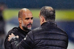 VIDEO: Pep Guardiola hết lời ca ngợi Marcelo Bielsa sau màn tái ngộ
