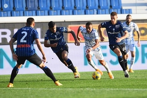 Hàng công mờ nhạt, Inter không thắng trận thứ 4 liên tiếp