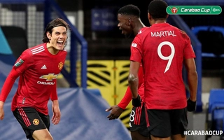 Link xem video Everton vs MU: Sát thủ Cavani tỏa sáng