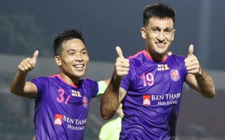 VIDEO: Đỗ Merlo sút xa đẳng cấp, xé lưới CLB HAGL