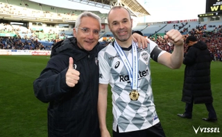 VIDEO: Màn sút luân lưu 11m có một không hai tại Siêu cúp Nhật Bản 2020