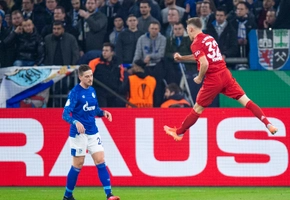 Schalke 0-1 Bayern Munich: Thắng hú vía, Hùm xám vào bán kết cúp quốc gia Đức