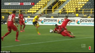 Dortmund đã bị cướp 1 quả phạt đền ở trận thua Bayern?