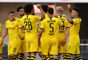 Video tổng hợp: Paderborn 1-6 Dortmund (Vòng 29 Bundesliga 2019/20)