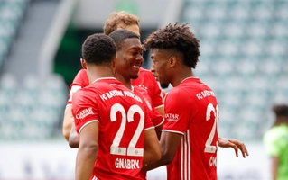 Wolfsburg 0-4 Bayern Munich: Hùm xám chạm mốc 100 bàn trong ngày nhận Chiếc đĩa bạc