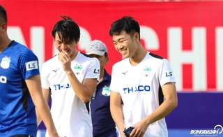 Tuấn Anh lập siêu phẩm sau pha đập nhả tanh tách của HAGL