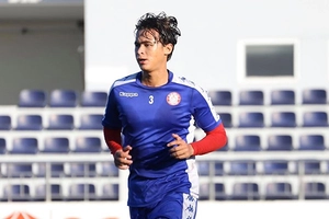 Hot boy Việt kiều Tiêu Exal nói gì khi được gọi lên tuyển U22 Việt Nam?