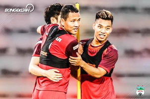 VIDEO: Anh Đức nhắn nhủ Tuấn Anh, Xuân Trường trong ngày đầu khoác áo HAGL