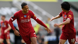 Link xem video Newcastle vs Liverpool: Cán mốc 99 điểm