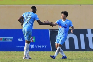 Video tổng hợp: Thanh Hóa 0-3 Đà Nẵng (Vòng 8 V-League 2020)