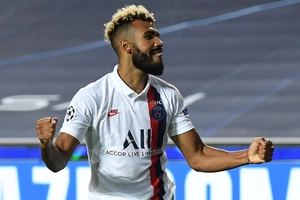 VIDEO: Giúp PSG vào bán kết sau 25 năm, người hùng Choupo-Moting nói gì?
