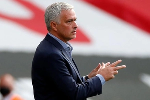 Mourinho: Zidane sẽ thấy vui khi Bale ra đi