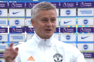 VIDEO: Solskjaer: MU may mắn vì Mourinho không ở đó để đo lại khung thành