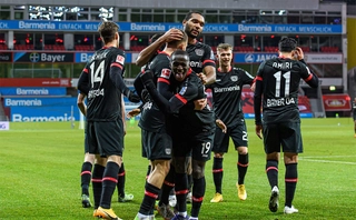 Đánh bại Dortmund, Leverkusen vươn lên thứ 2