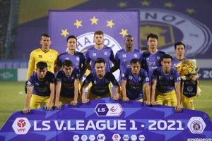 CLB Hà Nội và SLNA thưởng tết tháng 13 cho cầu thủ