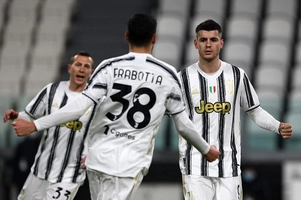 Ronaldo không ra sân, Juventus vẫn đè bẹp SPAL