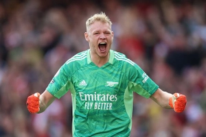 Arsenal và thành công bất ngờ mang tên Aaron Ramsdale