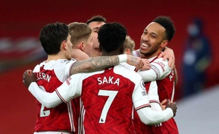 Video bóng đá Arsenal vs Leeds : Aubameyang tỏa sáng
