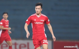Pha đá phạt góc siêu dị của Hoàng Đức giúp Viettel áp sát HAGL trên BXH