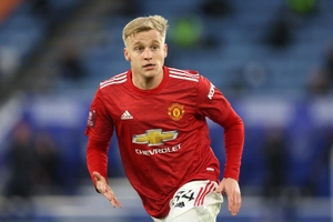 Tương lai nào cho Donny van de Beek ở Man Utd?