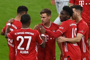 Hạ gục Leverkusen chóng vánh, Bayern Munich tiến sát Chiếc đĩa bạc