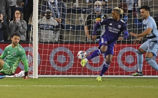 VIDEO: Nani đánh gót tuyệt đỉnh ghi bàn ở MLS