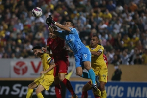 Video tổng hợp: Nam Định 1-0 SLNA (Vòng 7 V-League 2021)