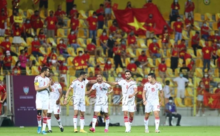 VIDEO: Tấn Trường phạm lỗi, UAE ghi bàn thứ hai vào lưới ĐT Việt Nam trên chấm 11m