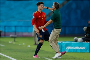 VIDEO: Morata ghi bàn mở tỉ số cho Tây Ban Nha trước Ba Lan