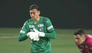 VIDEO: Thủ môn Văn Lâm thể hiện ra sao trong trận đầu ra sân ở Cerezo Osaka?