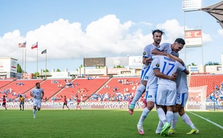 Bàn thắng hài hước ở trận Trinidad & Tobago vs El Salvador (Gold Cup 2021)
