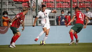 Video PSG vs Augsburg giao hữu câu lạc bộ đêm qua