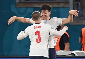 VIDEO: Cặp sao MU phối hợp tạo ra bàn thắng cho ĐT Anh