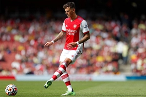 VIDEO: Ben White ra mắt Arsenal thế nào trước Chelsea