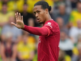 VIDEO: Virgil van Dijk và những ngôi sao bóng đá đoạn tuyệt với gia đình