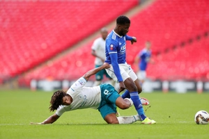 VIDEO: Tình huống Man City chịu pen dẫn tới thất bại trước Leicester