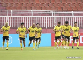 Thủ môn mắc sai lầm, Viettel để thủng lưới sớm trước đội bóng Lào