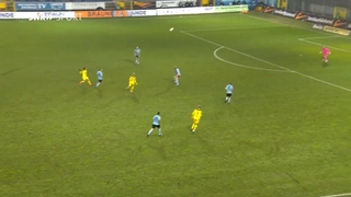 Video: Sao trẻ Dortmund lập siêu phẩm với quỹ đạo khó tin