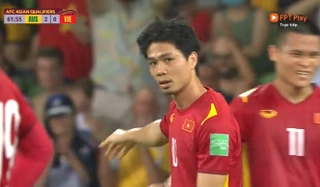 Xem pha bỏ lỡ khó tin của Công Phượng trước khung thành Australia