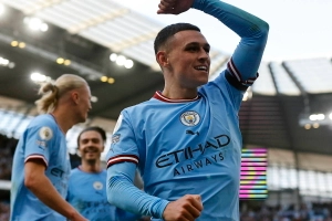 Pep Guardiola: Phil Foden có thể chơi ở vị trí hậu vệ trái nữa đấy!