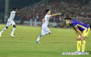 VIDEO: Hải Huy vẽ siêu phẩm vào lưới Hà Nội FC