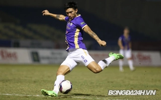 Trả đũa đối thủ, Văn Hậu lĩnh án treo giò