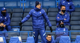 VIDEO: Thomas Tuchel đổ lỗi cho mặt sân sau thất bại trước Arsenal