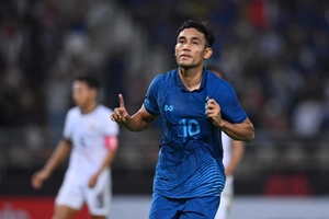 VIDEO: Dangda dứt điểm đẳng cấp giúp Thái Lan giành ngôi nhất bảng A